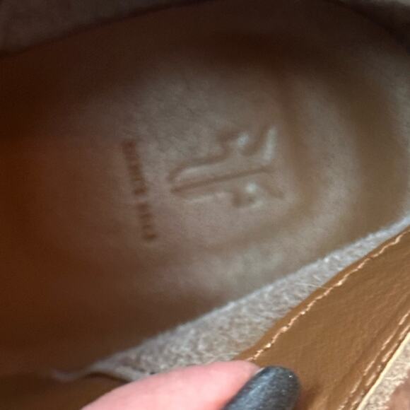 FRYE Judith Double Zip Ankle Bootie Ash/Taupe Suede Pointed Toe Size 6.5 - Picture 8 of 8